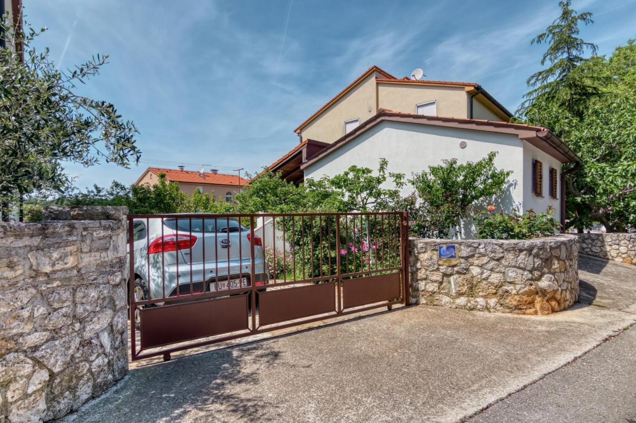 Apartmets Slavica 1644 Banjole Exterior foto